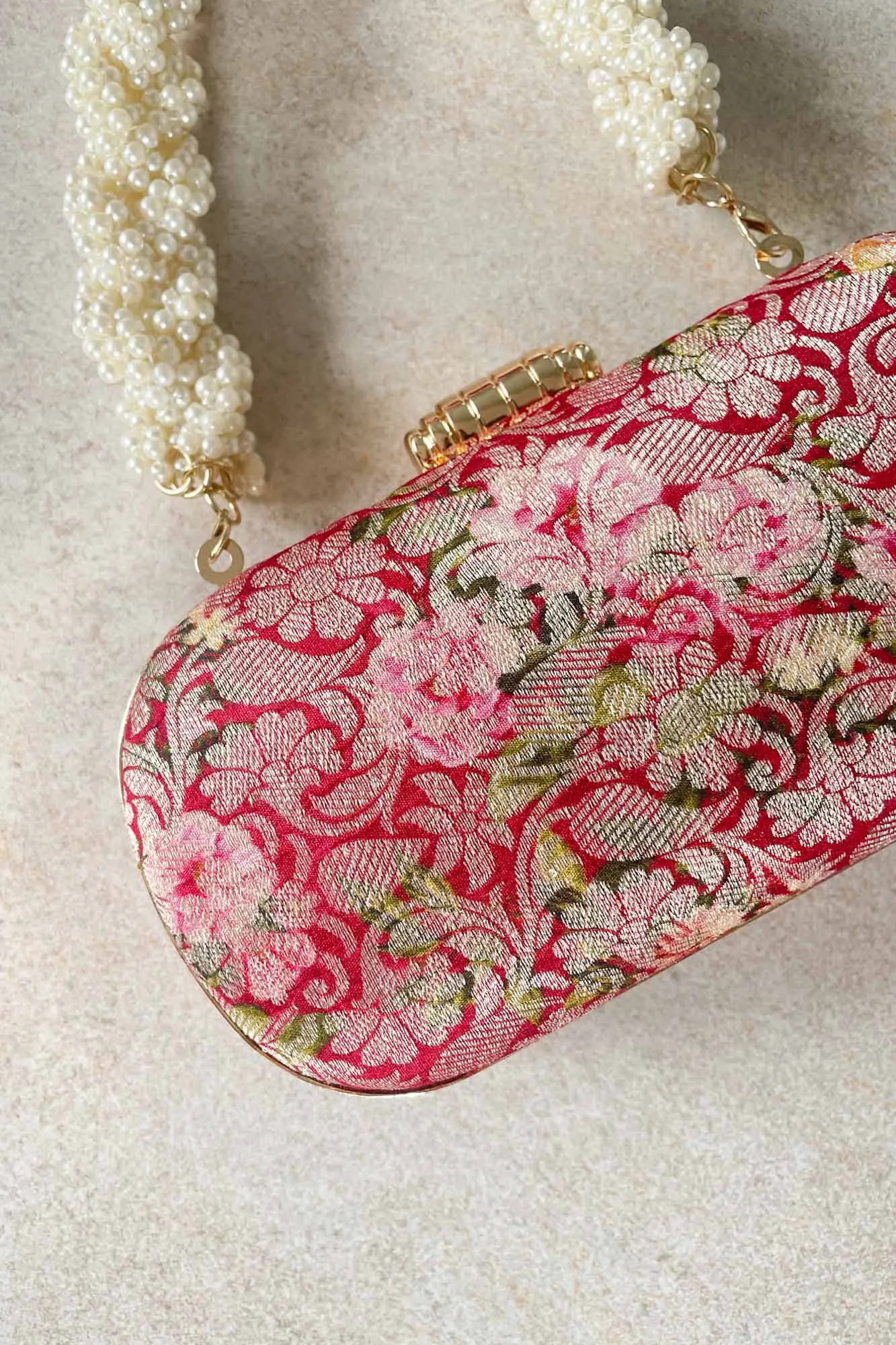 Elora Capsule Clutch - Red