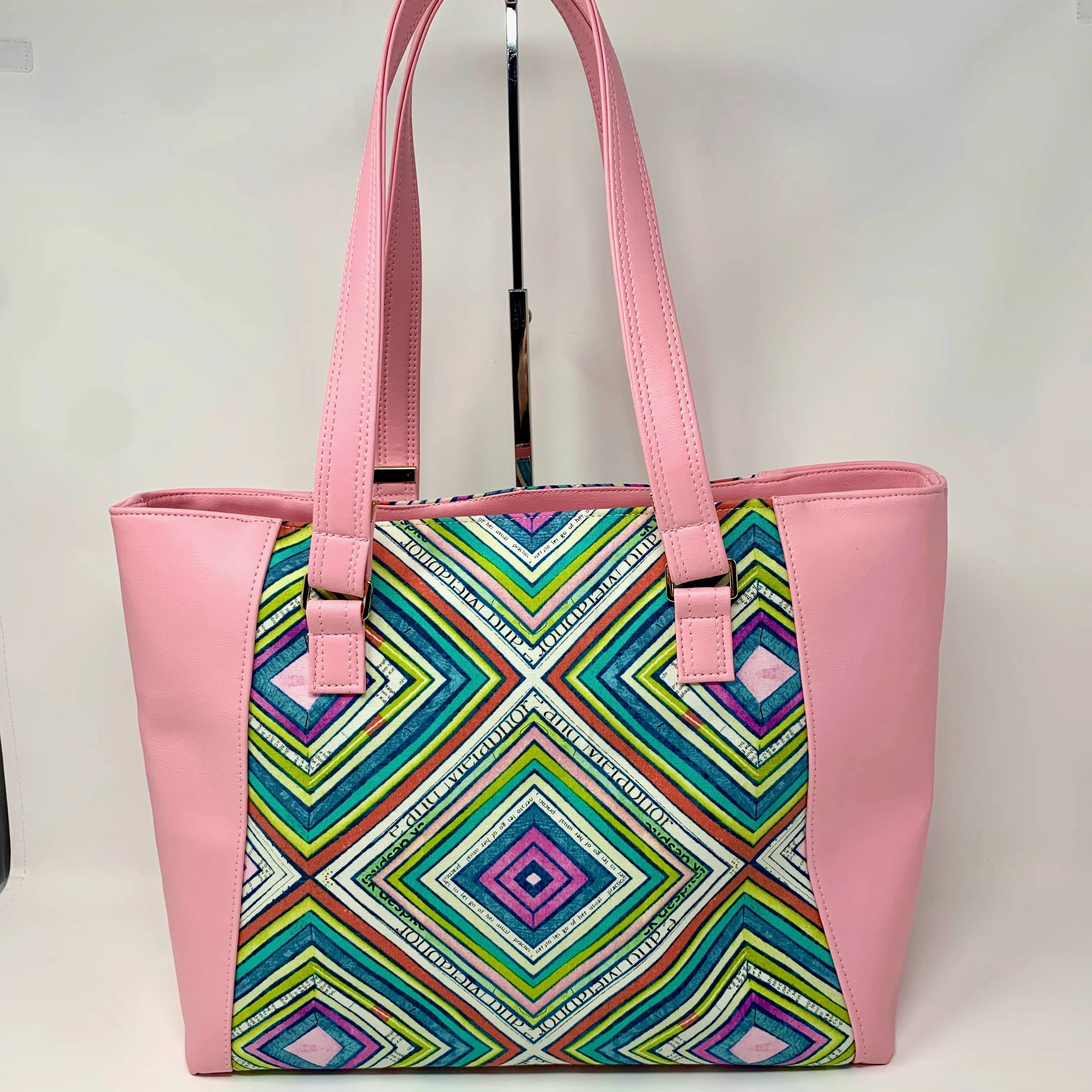 Pink Diamond Shoulder Bag